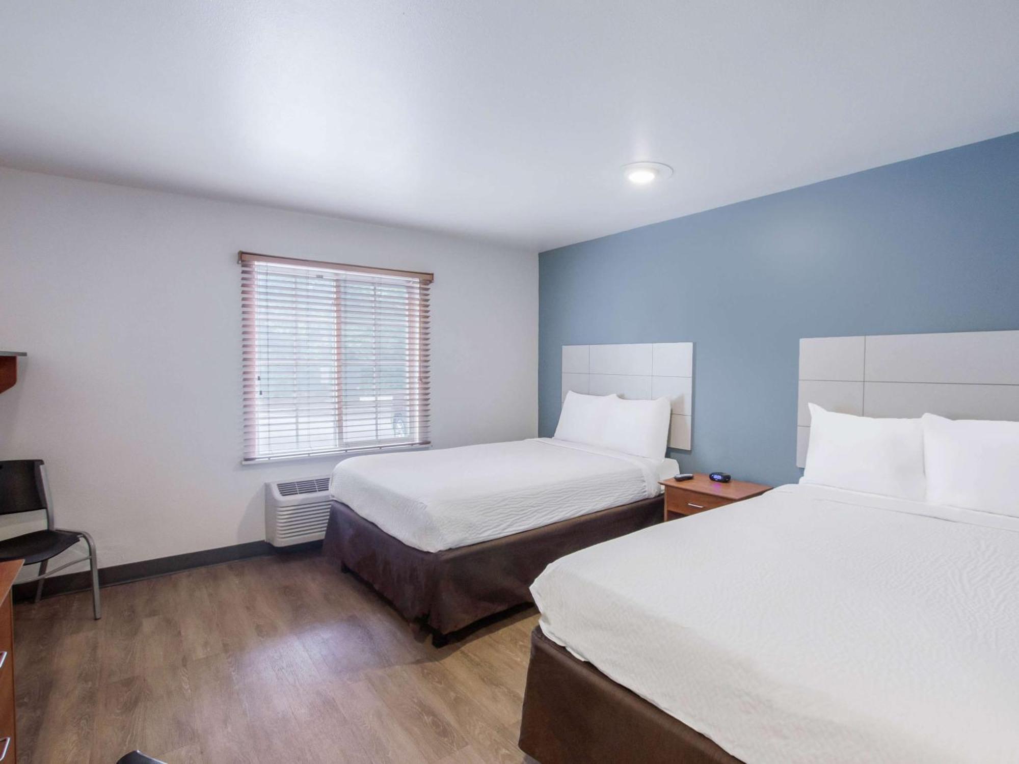 Extended Stay America Select Suites - Fort Myers - Northeast Екстериор снимка