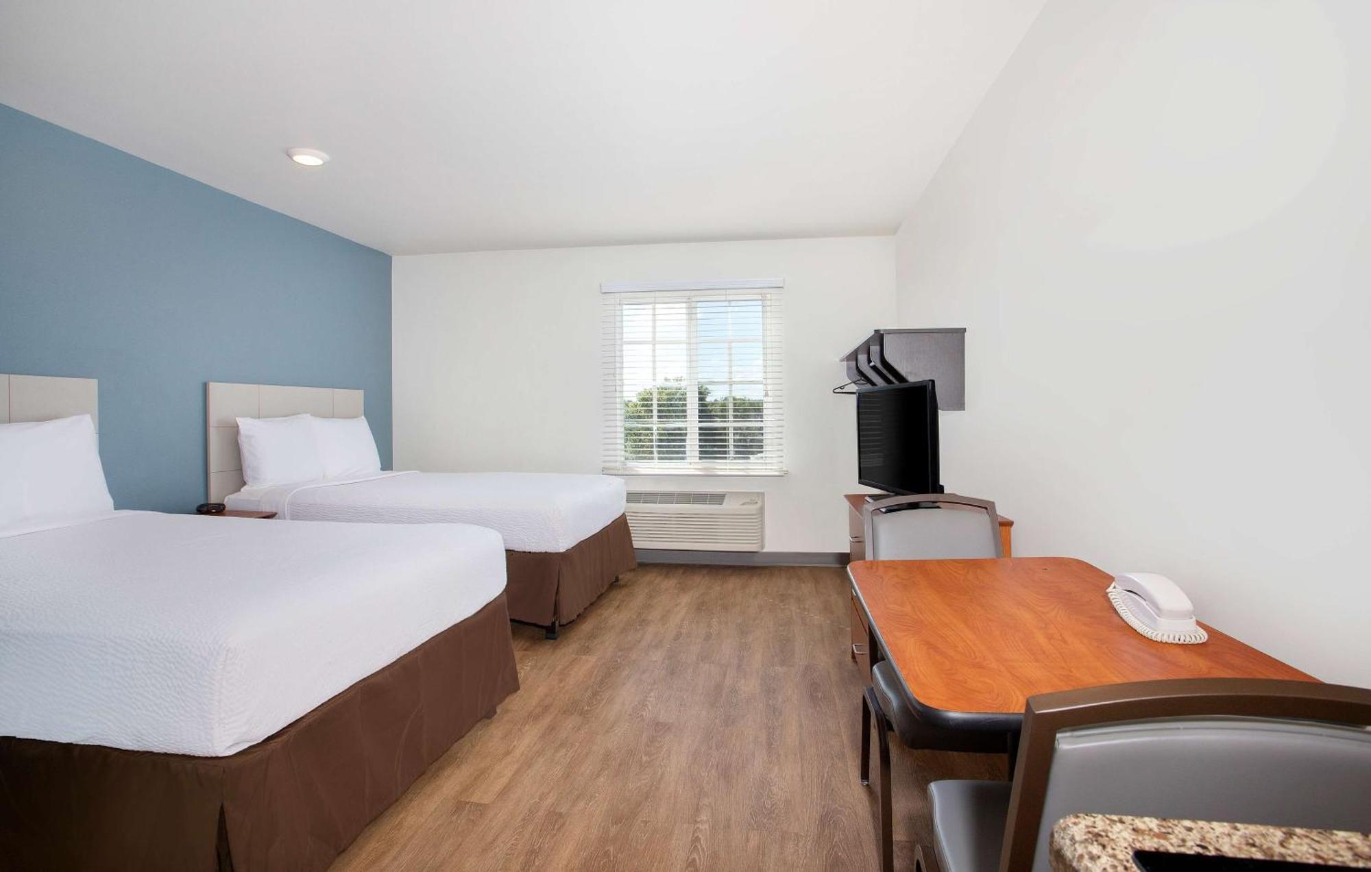 Extended Stay America Select Suites - Fort Myers - Northeast Екстериор снимка
