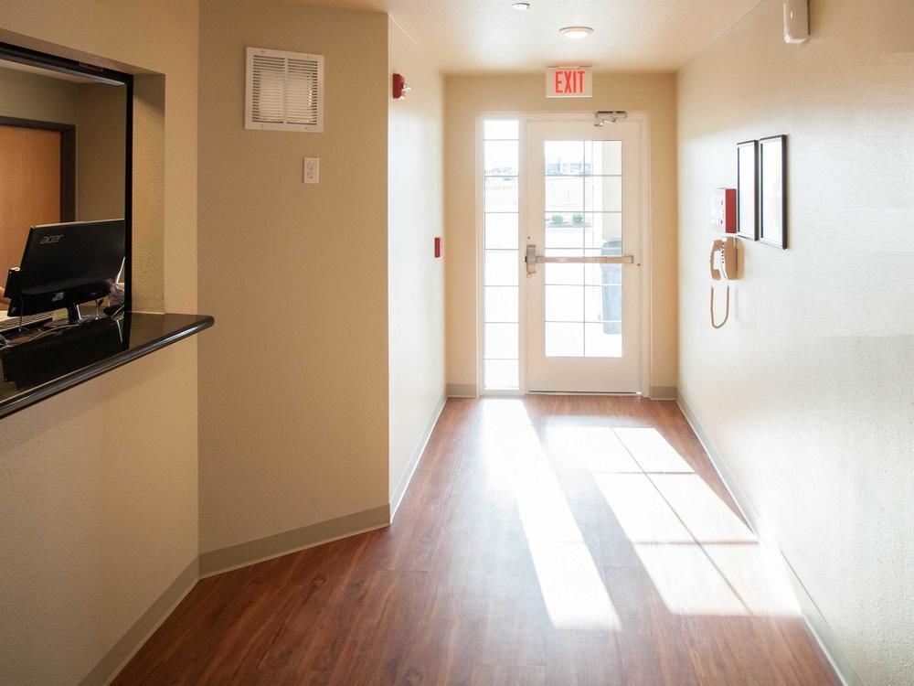 Extended Stay America Select Suites - Fort Myers - Northeast Екстериор снимка